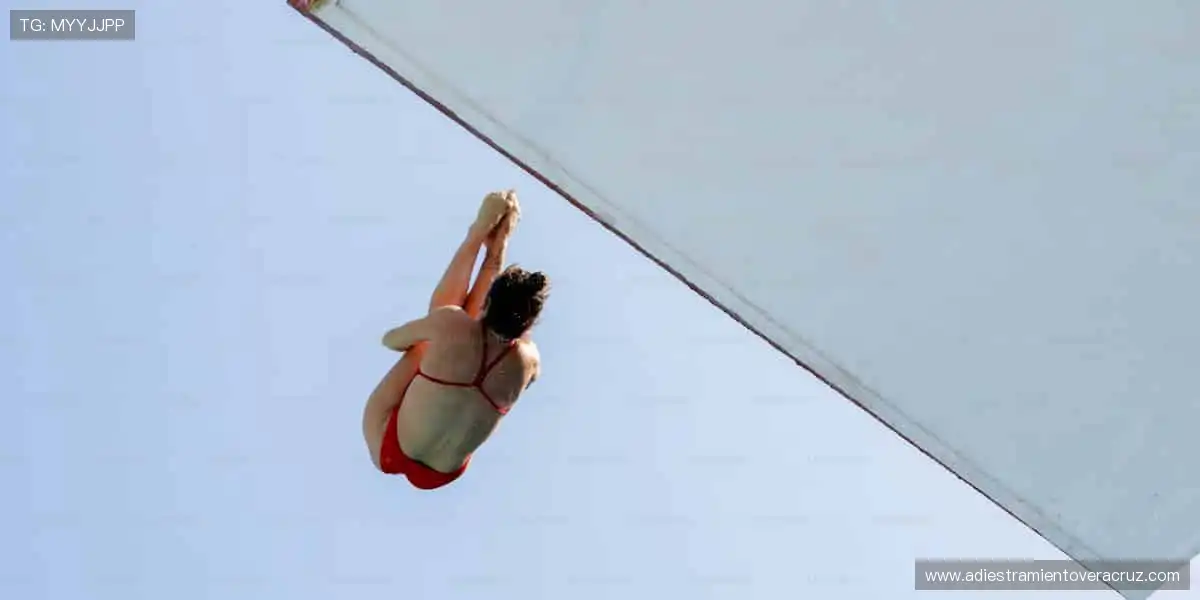 🎮互动直播,弹幕狂欢!🎉参与竞猜,赢取丰厚赛事好礼!